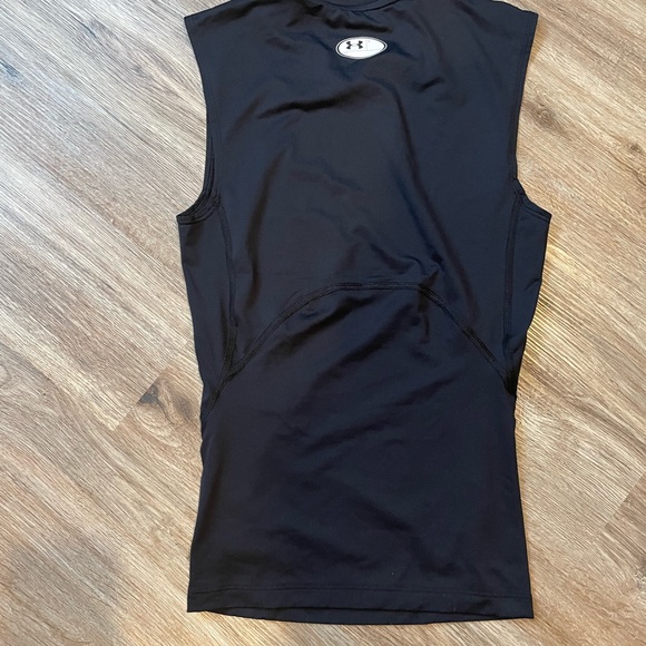 Mens UA heatgear compression tank top - Picture 3 of 4
